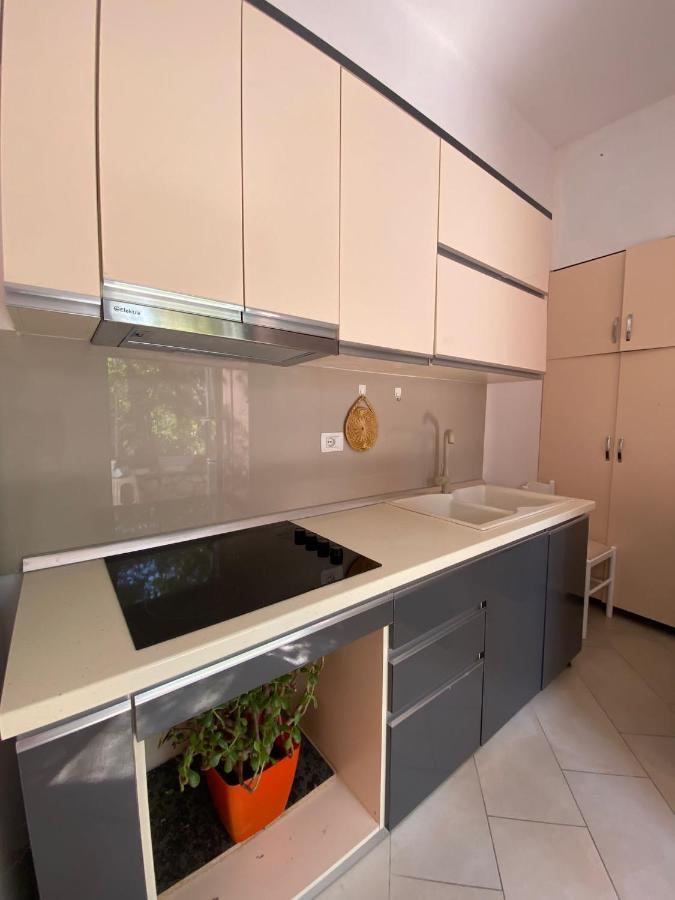 Eri Apartament Apartman Himara Kültér fotó